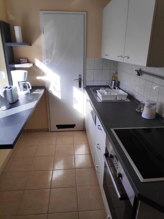 Апартаменти Koelcsey Apartman Сексард Екстер'єр фото