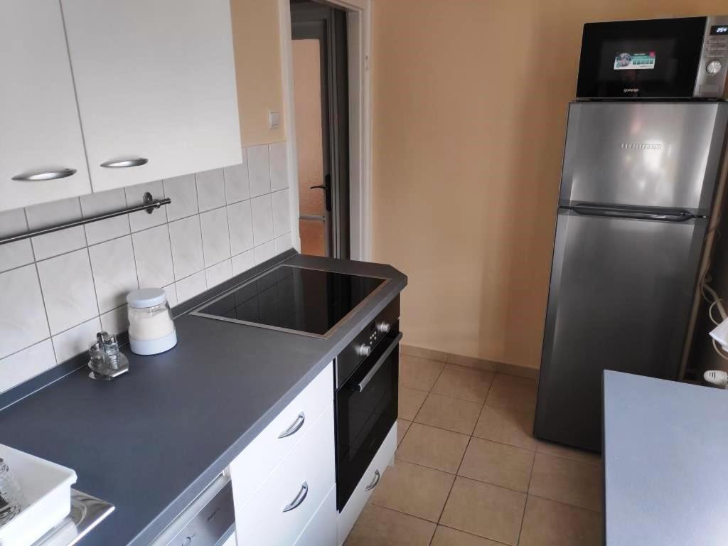 Апартаменти Koelcsey Apartman Сексард Екстер'єр фото