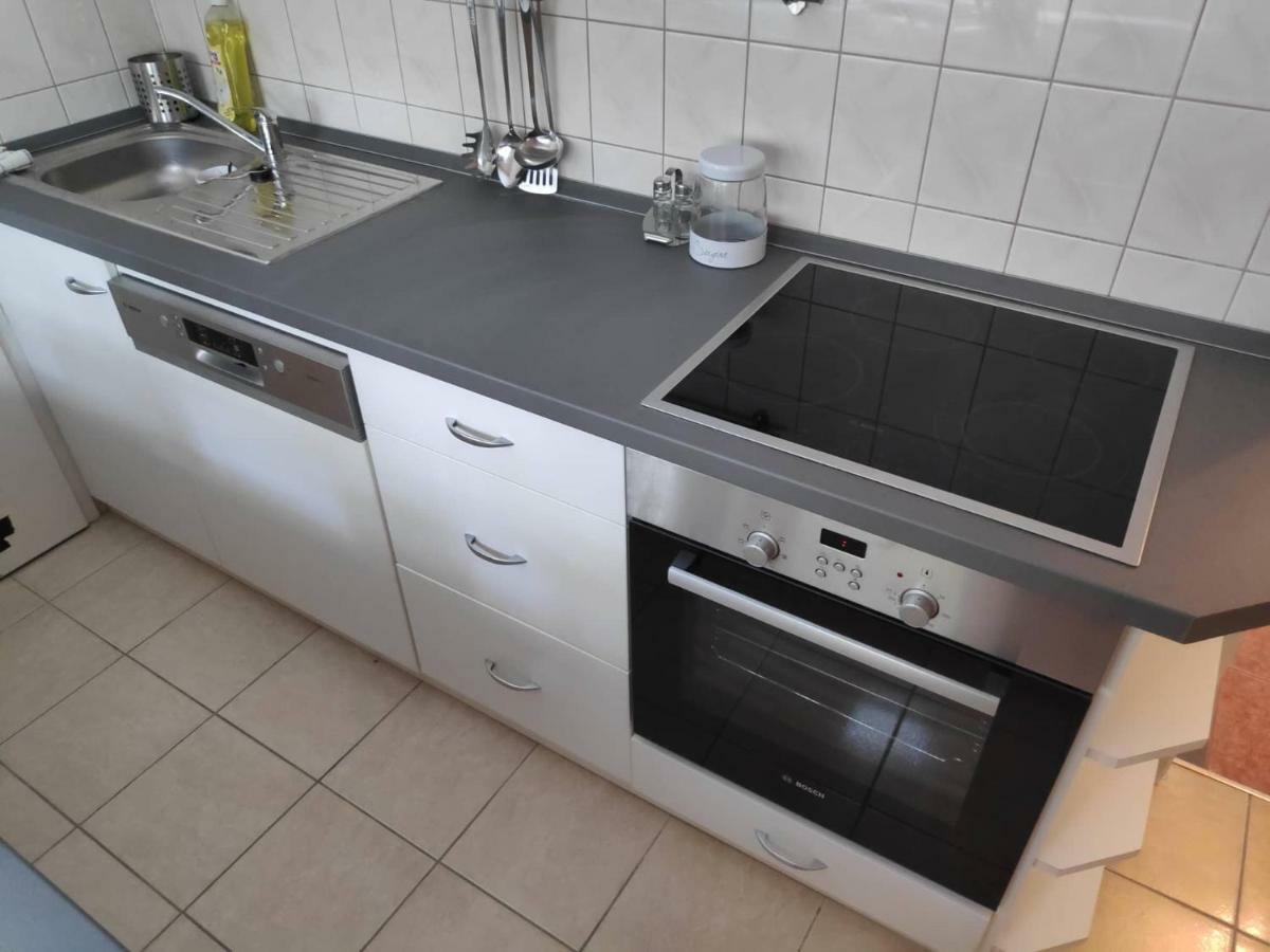 Апартаменти Koelcsey Apartman Сексард Екстер'єр фото